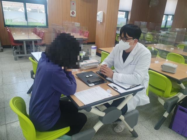 2023.02.13 김제 원평초등학교 심방세동 조기검진 및 건강상담 관련사진